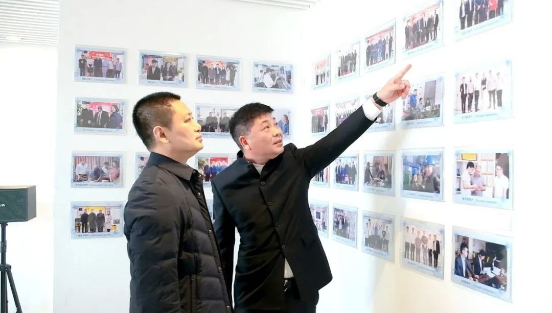 ET-S15C電動(dòng)搬運(yùn)小坦克實(shí)拍二