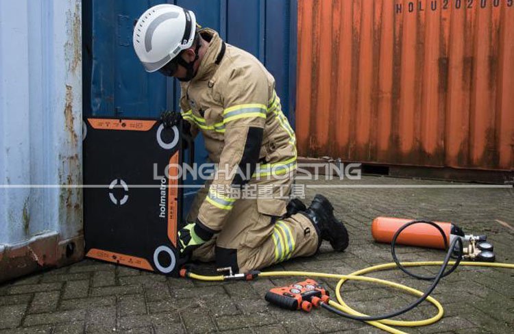 荷馬特holmatro救援起重氣墊應(yīng)用 荷馬特holmatro救援起重氣墊應(yīng)用